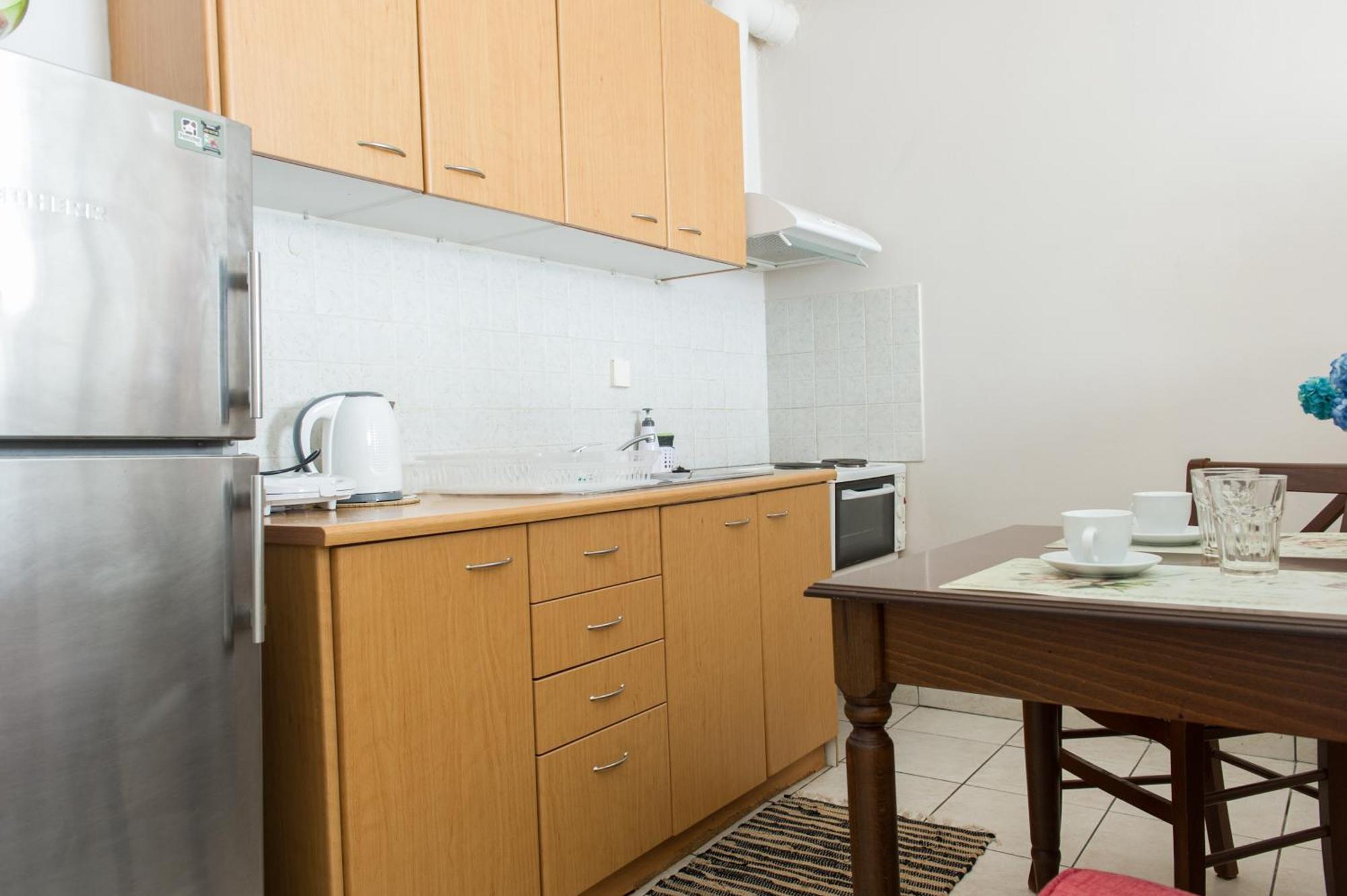 Kamari Blue Apartments 卡拉马塔 外观 照片